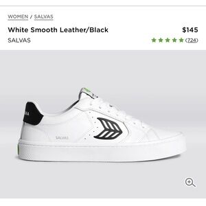 Cariuma White and Black Sneakers